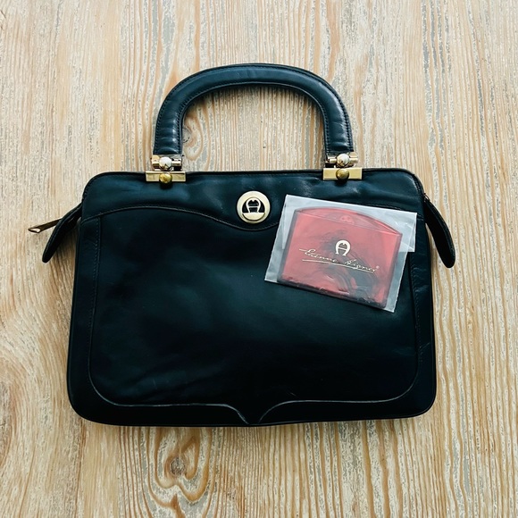 Etienne Aigner Leather Purse - Picture 3 of 6